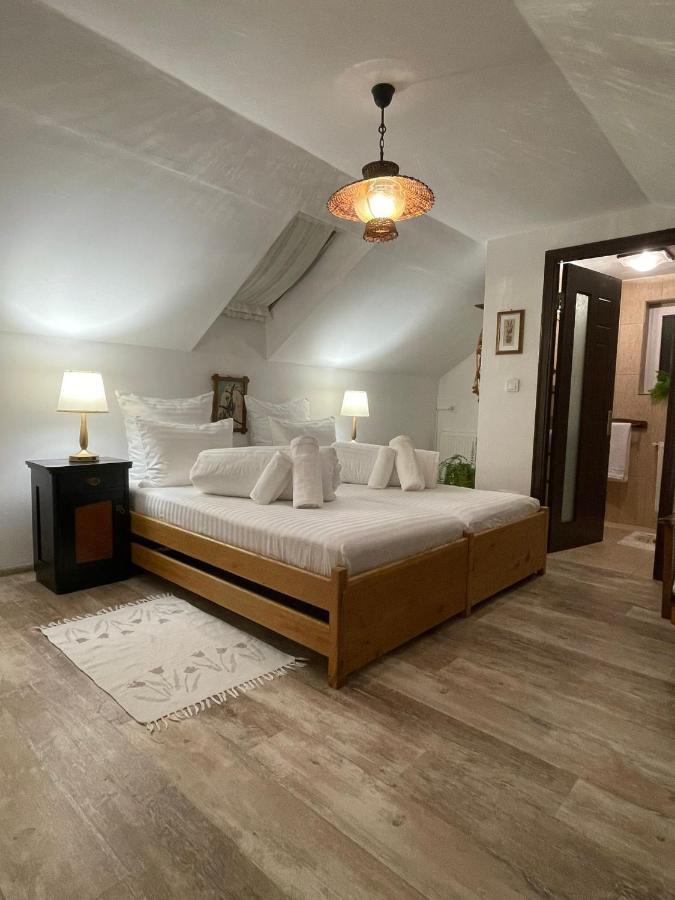 阿尔巴·尤利亚·Apartament Yannis公寓 外观 照片