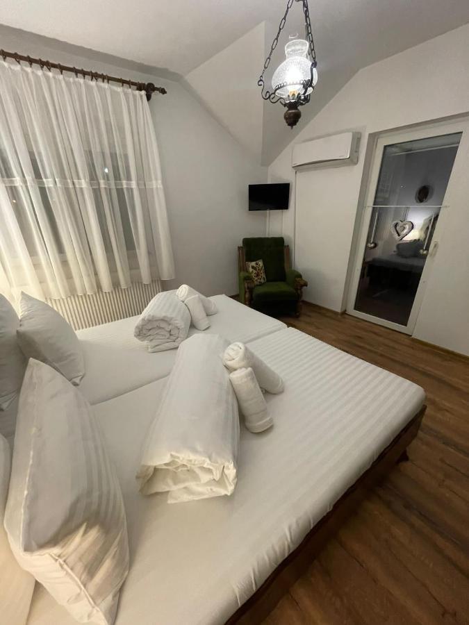 阿尔巴·尤利亚·Apartament Yannis公寓 外观 照片